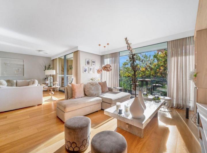 Departamento · 267m² · 5 Ambientes · 2 Cocheras