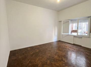 Departamento de 2 ambientes, Floresta · Alquilo Amplio Dos Ambientes en Floresta / Vélez