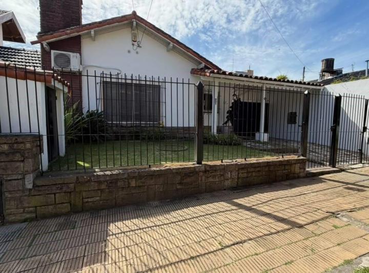 Casa · 150m² · 4 Ambientes
