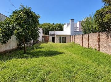 Terreno · 162m² · Terreno en Venta en Arroyito Frente a Policlínico Pami 2