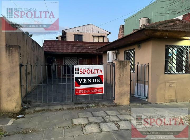 Casa · 170m² · 4 Ambientes · 2 Cocheras