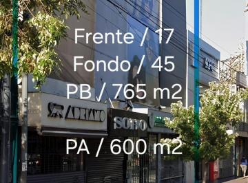 Local comercial · 385m² · Local en Flores