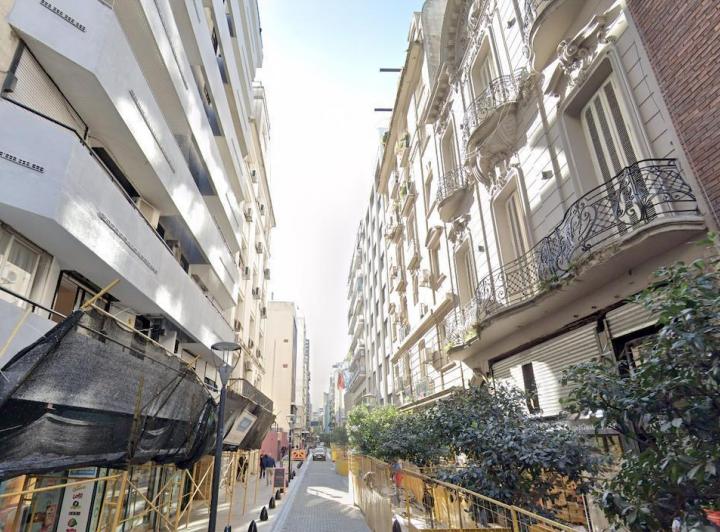 Departamento · 49m² · 2 Ambientes · 1 Cochera
