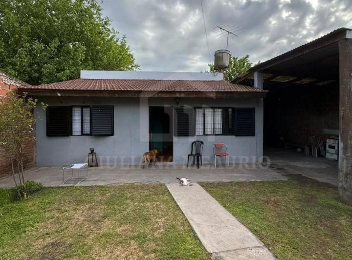 Casa · 100m² · 3 Ambientes · 2 Cocheras