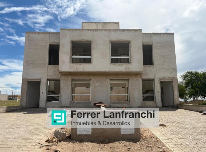PH · 78m² · 6 Ambientes · 1 Cochera