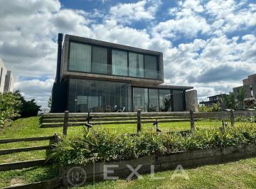 Casa · 529m² · 6 Ambientes · 1 Cochera · Casa en Alquiler en Los Puentes, Nordelta, Tigre