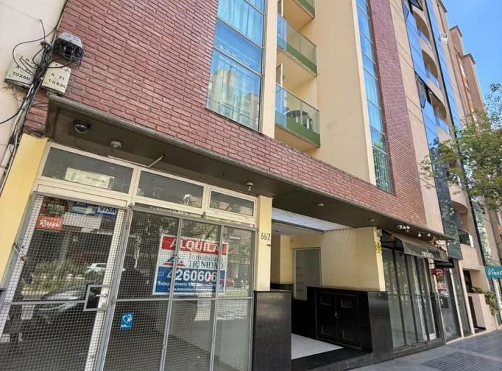 Local comercial · 20m² · 2 Ambientes