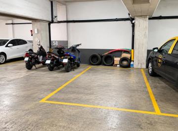 Garage · 13m² · Cochera - Monserrat