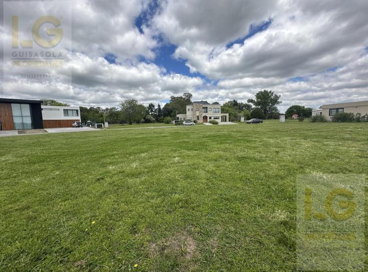 Terreno · 991m²