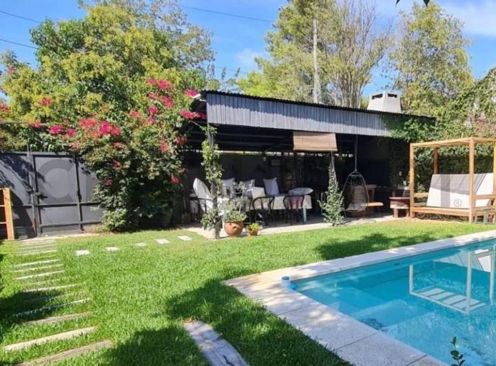 Casa · 130m² · 5 Ambientes