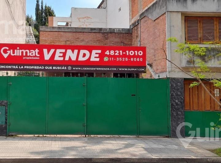 Terreno · 214m²