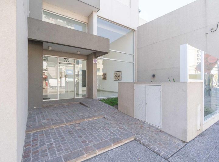 Departamento · 42m² · 2 Ambientes · 1 Cochera