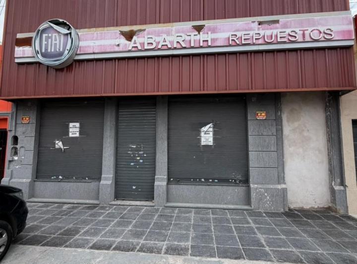 Local comercial · 150m²