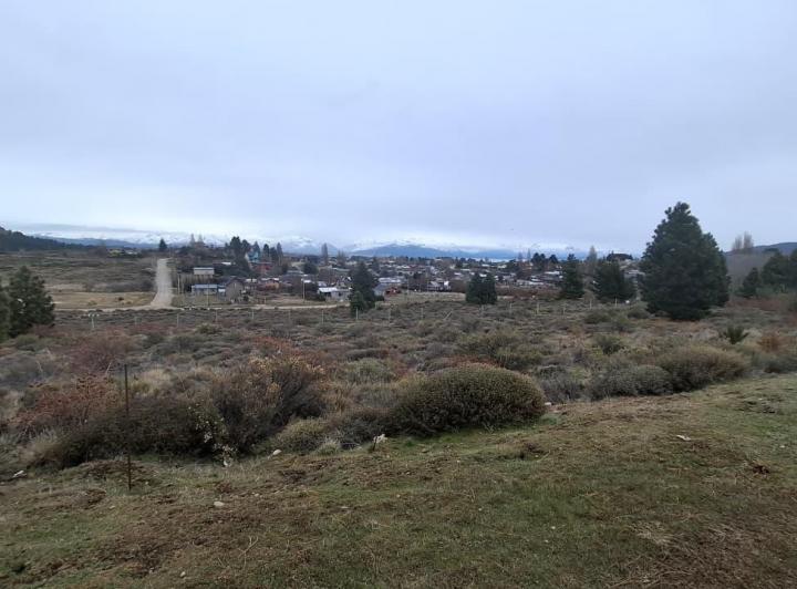 Terreno · 1214m²