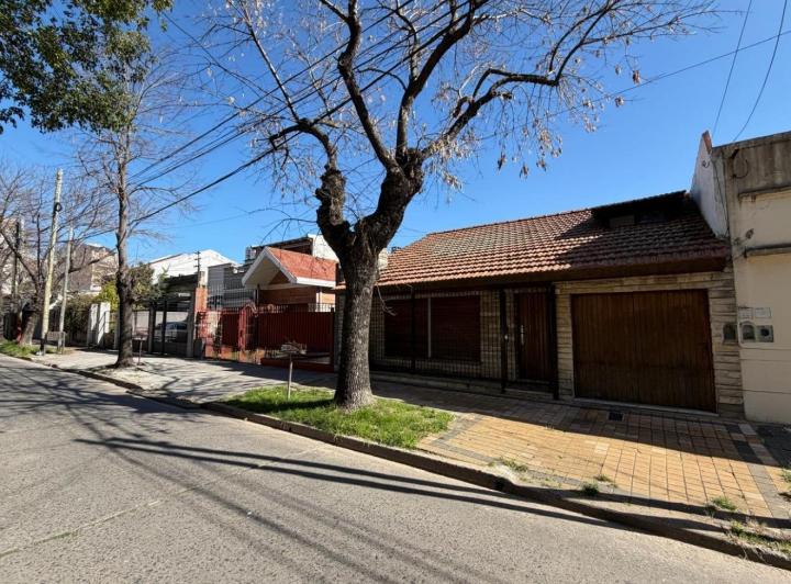 Terreno · 398m²
