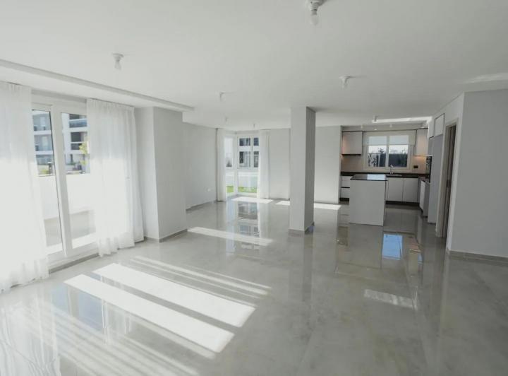 Departamento · 130m² · 7 Ambientes · 1 Cochera