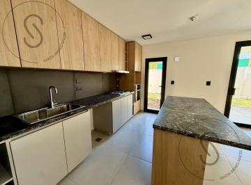 Casa · 128m² · 5 Ambientes · 2 Cocheras · Venta Duplex 3 Dorm Housing Premium Zona Norte