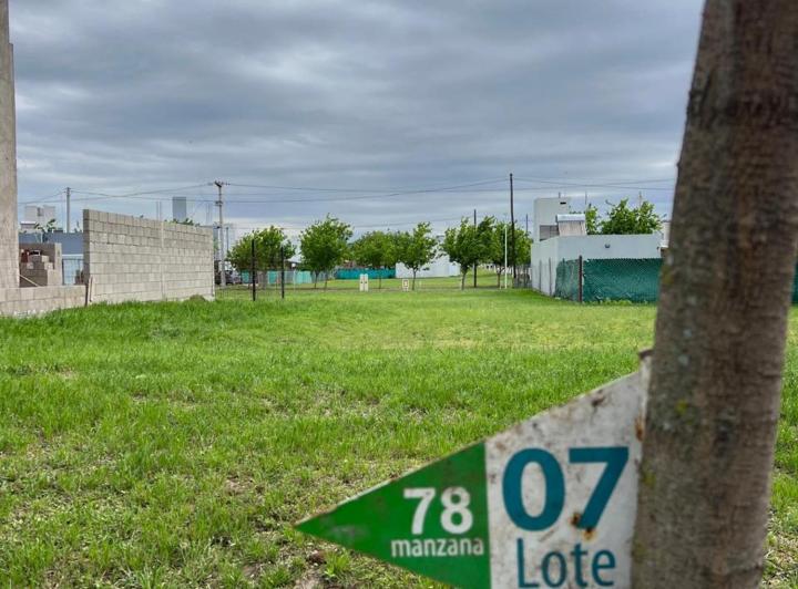 Terreno · 350m²