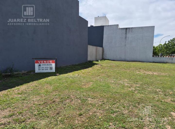 Terreno · 375m²
