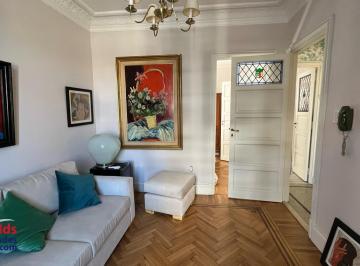 Departamento · 63m² · 3 Ambientes · ¡3 Ambientes en Piso Alto Reciclado, Mucha Luz!