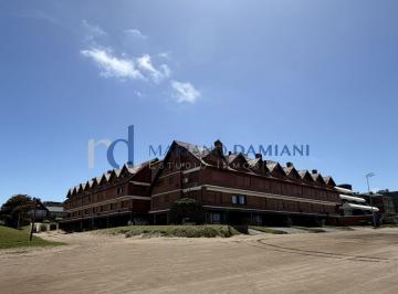 DEI-DEI-2269_2 · Departamento 4 Dorm. en Venta en Pinamar Linea de Mar (N)