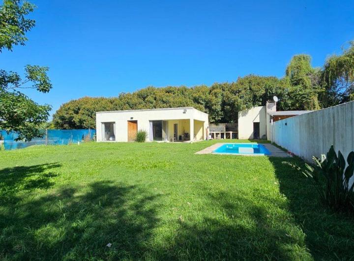 Casa · 80m² · 4 Ambientes · 1 Cochera
