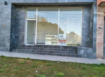 Local comercial , Campana · Local en Venta