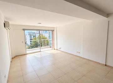 Departamento · 42m² · 1 Ambiente · Belgrano | Venta Monoambiente Divisible con Vista Abierta, Luz y Balcón