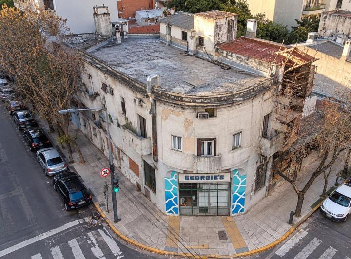 Terreno · 245m²