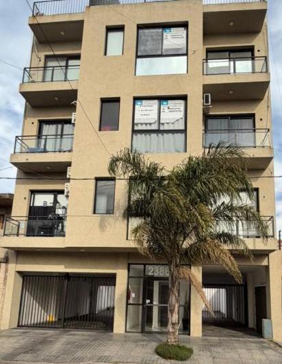 Departamento · 50m² · 2 Ambientes · 1 Cochera