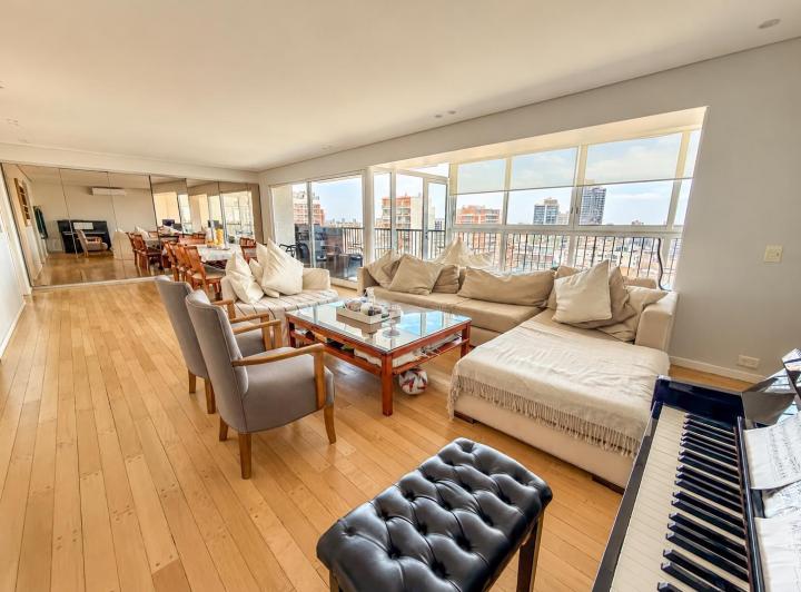 Departamento · 182m² · 5 Ambientes · 2 Cocheras