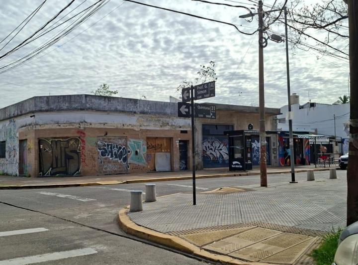 Terreno · 489m²