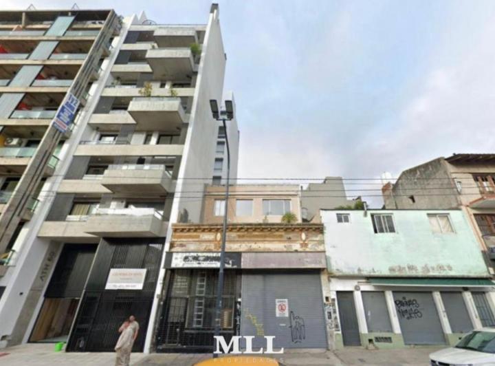 Casa · 450m² · 2 Cocheras
