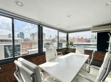 Oficina comercial · 135m² · 4 Ambientes · 1 Cochera · Alquiler de Oficina Ejecutiva en Puerto Madero