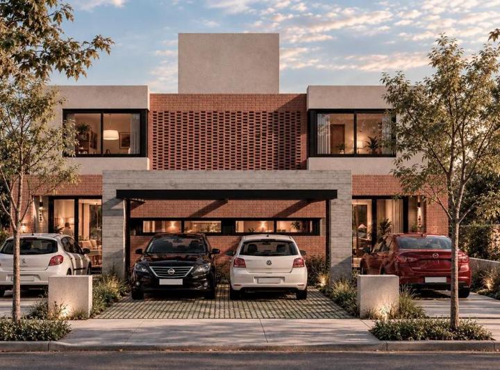 Casa · 100m² · 8 Ambientes · 1 Cochera