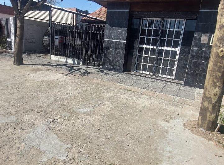 Casa · 136m² · 2 Dormitorios · 1 Cochera