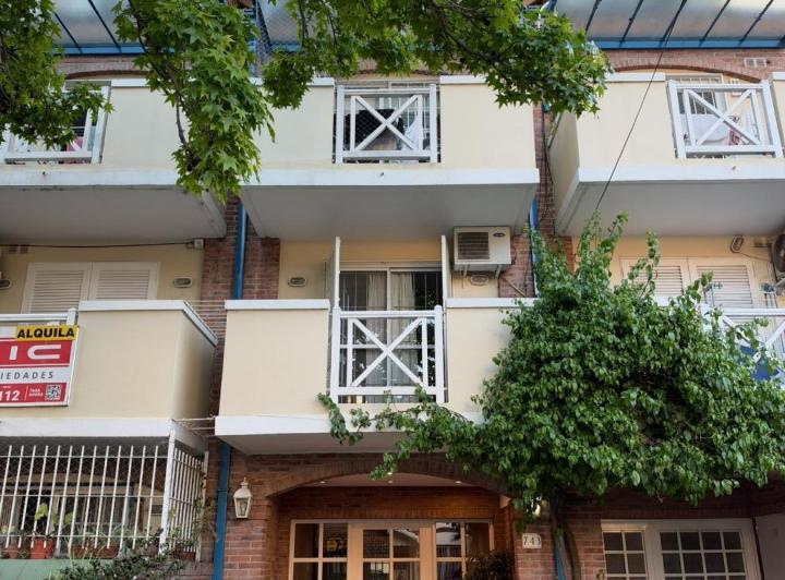 Departamento · 40m² · 2 Ambientes · 1 Cochera