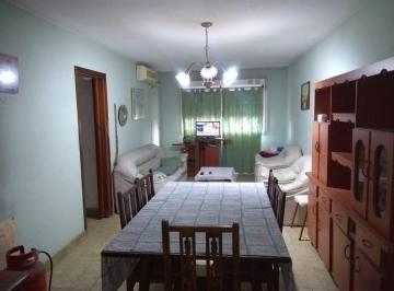 Departamento de 4 ambientes, Almirante Brown · Departamento en Don Orione Manzana 34 1°piso - 4 Ambientes