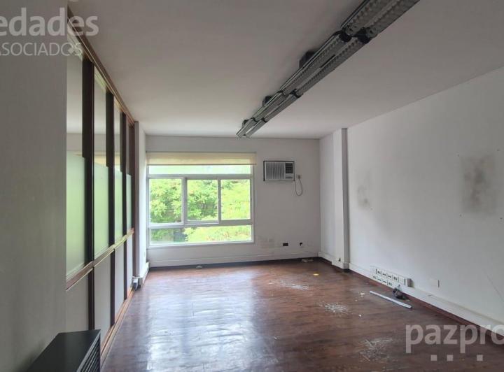 Oficina comercial · 90m² · 4 Ambientes