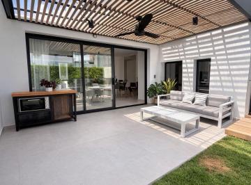 DLE-DLE-75_2 · Casa 5 Ambintes a m de Plaza Arenale