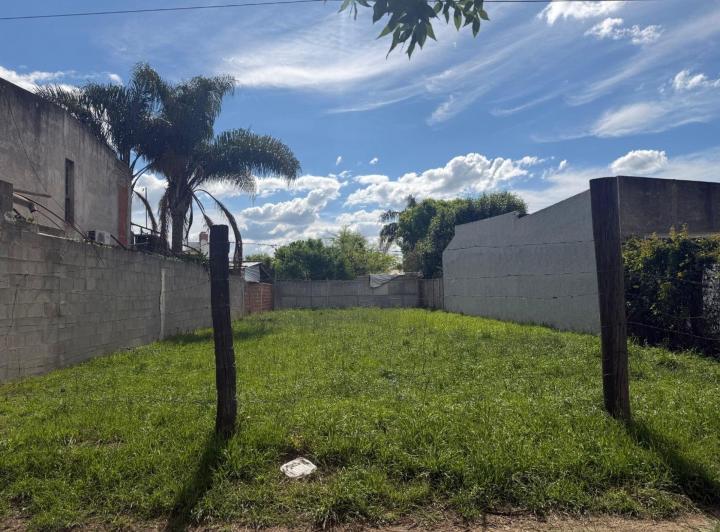 Terreno · 300m²
