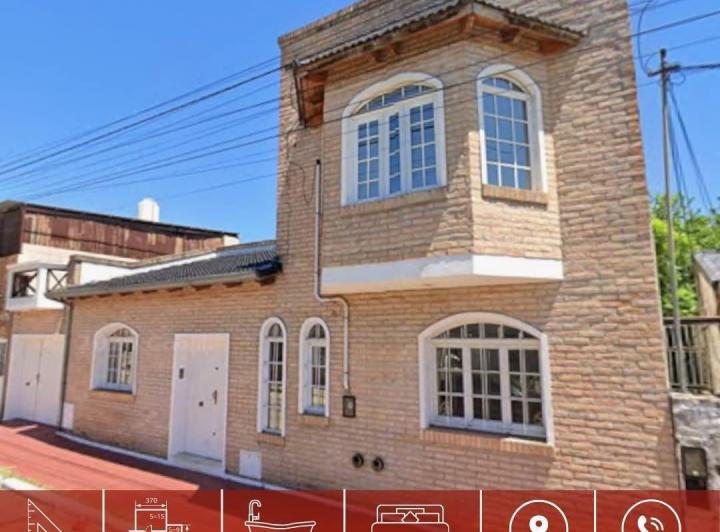 Casa · 93m² · 4 Ambientes · 1 Cochera