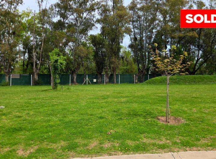 Terreno · 622m²