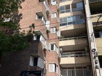 Departamento · 60m² · 4 Ambientes · Departamento Buenos Aires 1300 Dos Dorm. con Cochera