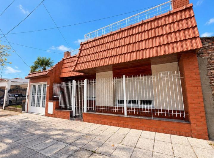 Casa · 125m² · 3 Ambientes · 1 Cochera
