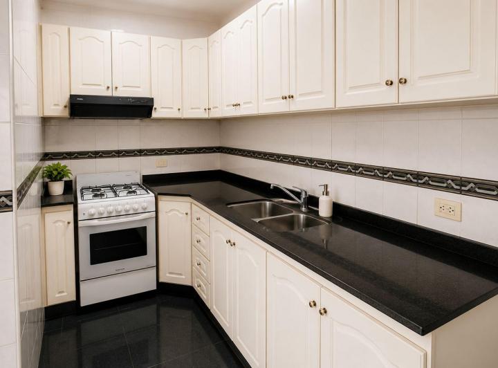 PH · 82m² · 4 Ambientes · 2 Cocheras