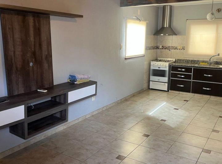 Casa · 150m² · 6 Ambientes · 2 Cocheras