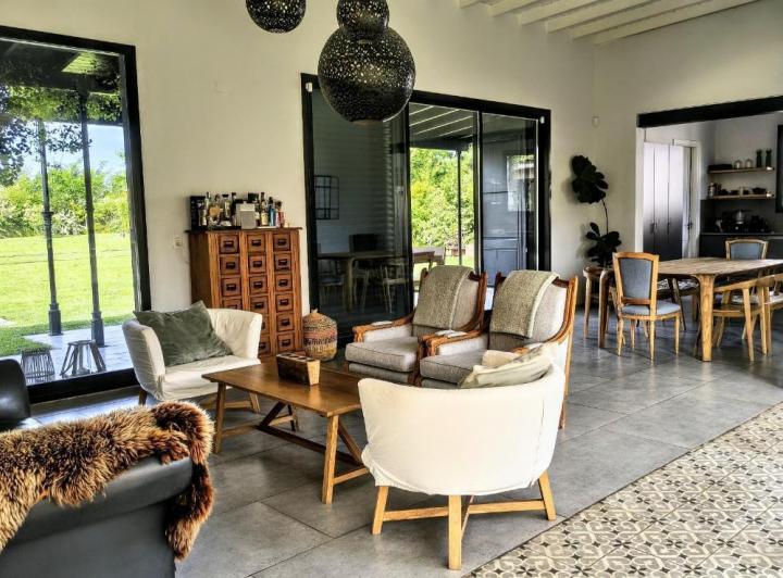 Casa · 227m² · 5 Ambientes