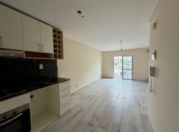 Departamento · 60m² · 3 Ambientes · 1 Cochera · Departamento de 2 Dorm. con Cochera en Pichincha