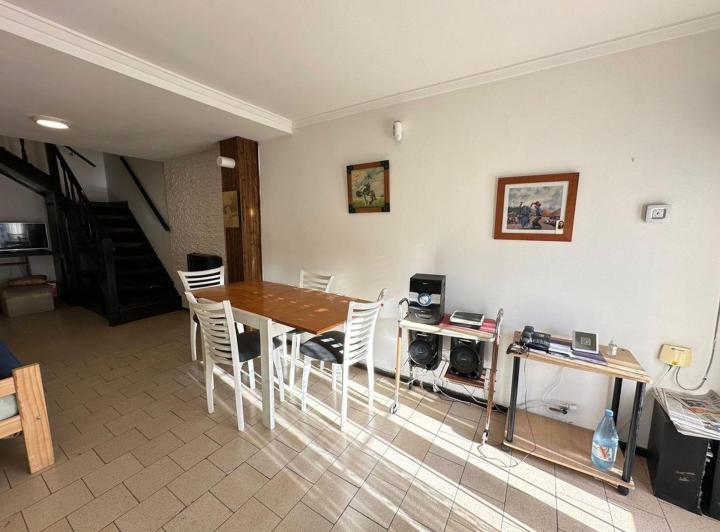 Casa · 72m² · 3 Ambientes · 1 Cochera